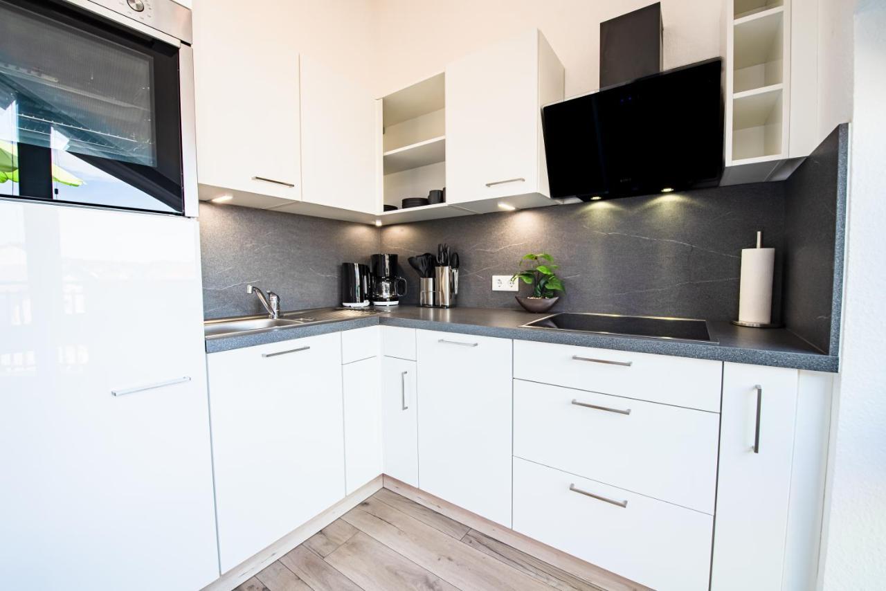 Industrie Stil Apartment Unweit Vom See ลอสไฮม์ ภายนอก รูปภาพ