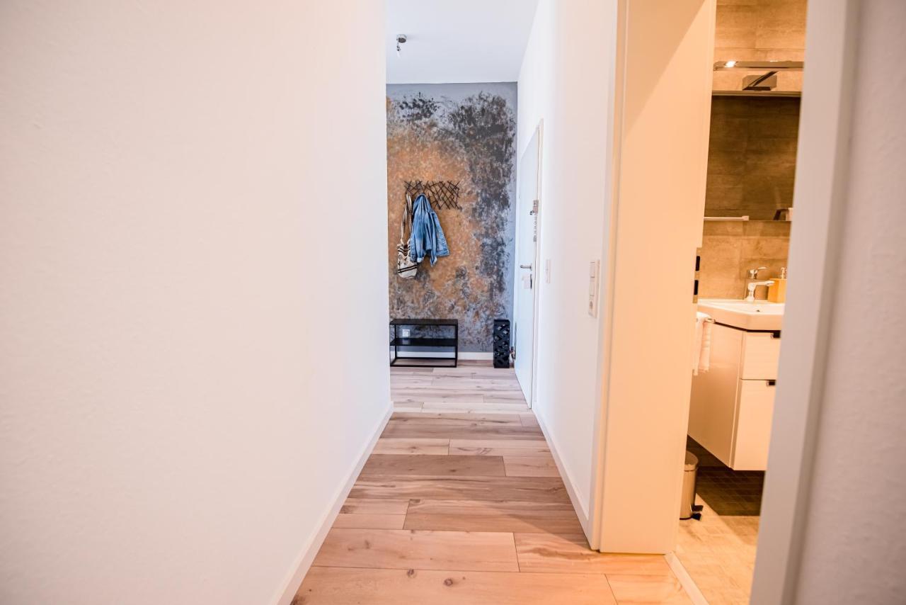 Industrie Stil Apartment Unweit Vom See ลอสไฮม์ ภายนอก รูปภาพ